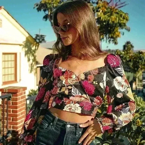 NEW Band Of Gypsies - SUPER CUTE BlackBerry crop top with ties! Band Of The Free - Picture 1 of 11